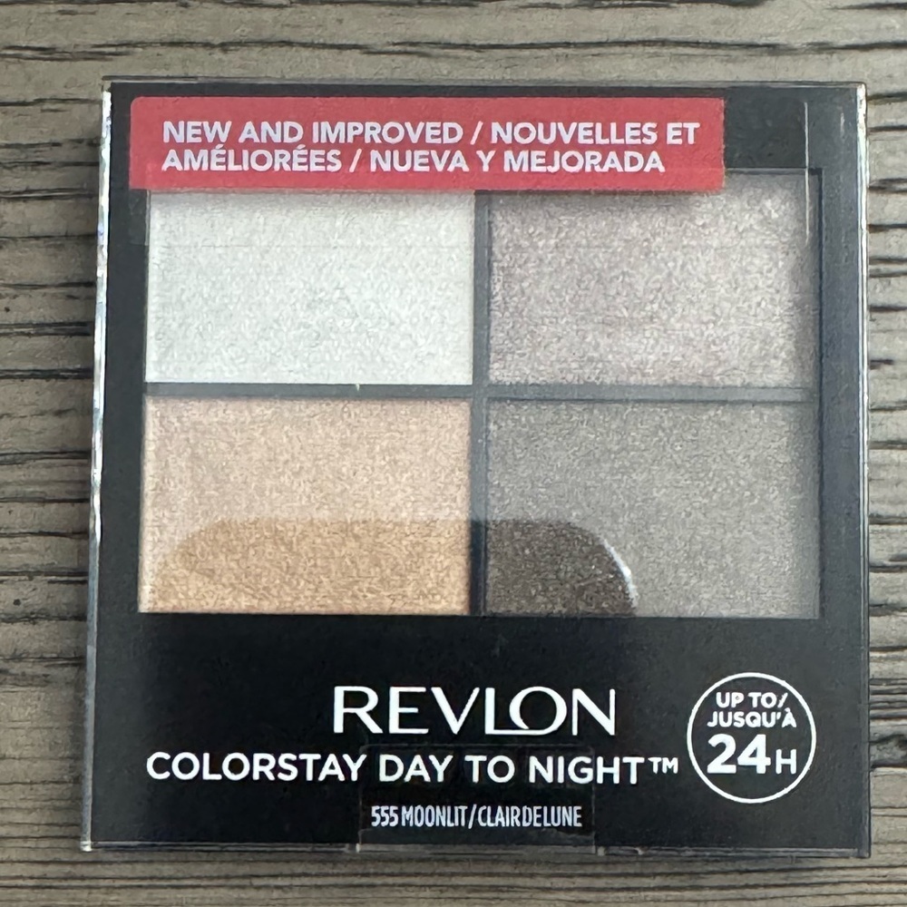 Revlon ColorStay 555 Moonlit Day to Night Eyeshadow Palette